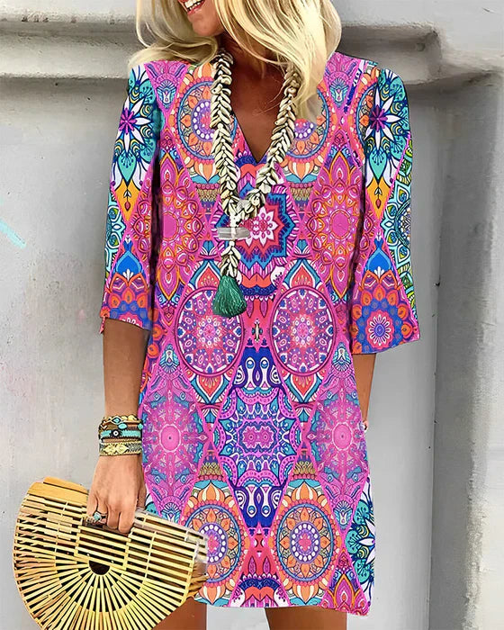 Chic and Stylish Women's Summer Dress with Elegant Print