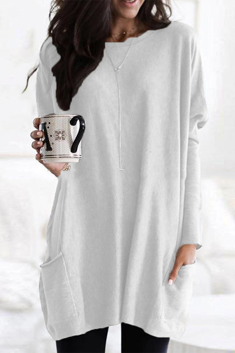 Damska koszulka z kołnierzykiem i kieszeniami, styl luźny i praktyczny