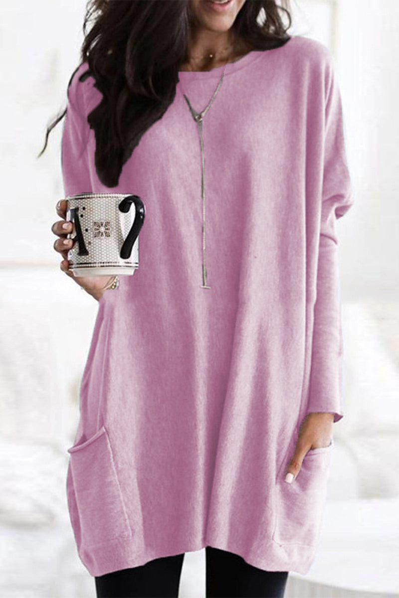 Damska koszulka z kołnierzykiem i kieszeniami, styl luźny i praktyczny