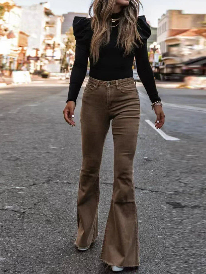VelvetFlare - Modne damskie spodnie sztruksowe Flare zapewniające stylowy wygląd