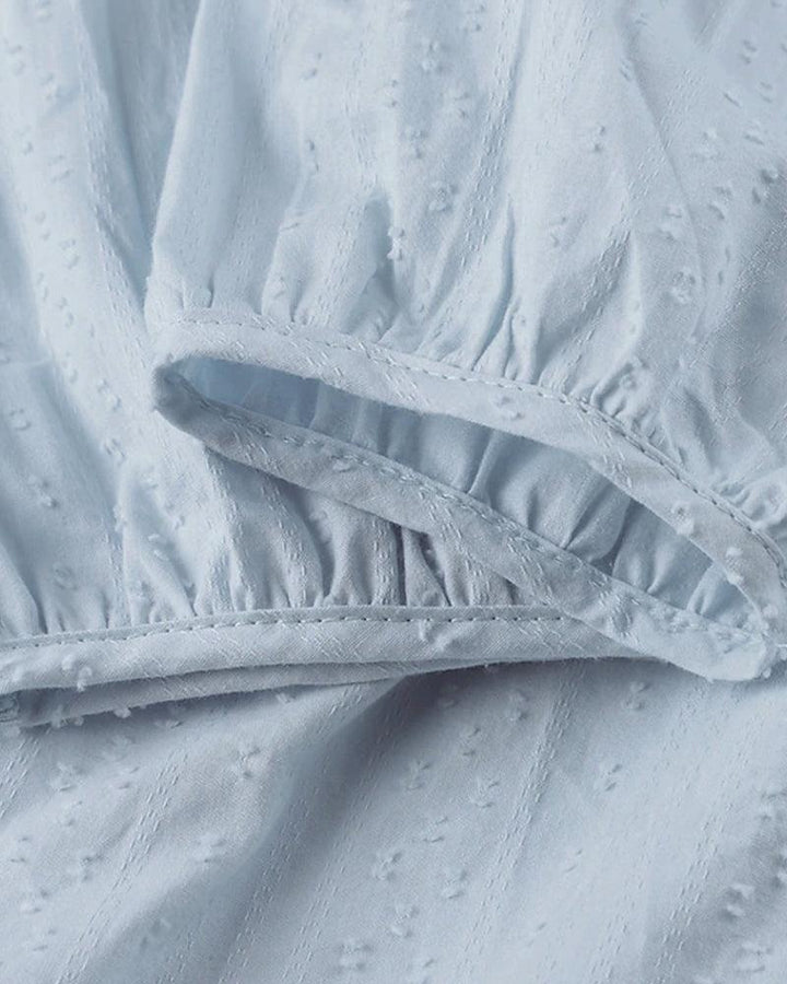 Szykowna i wyrafinowana damska sukienka koszulowa z długim rękawem na każdą okazję