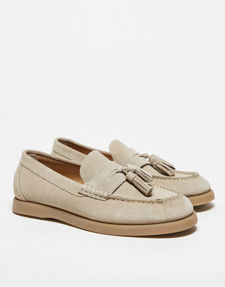 Eleganckie zamszowe loafersy ClassicStep ze stylowymi frędzlami