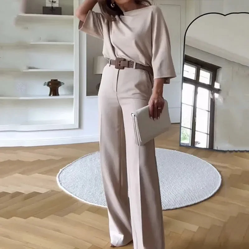 Elegancki 2-częściowy zestaw ze stylowym topem Batwing i wygodnymi spodniami z szeroką nogawką z wysokim stanem