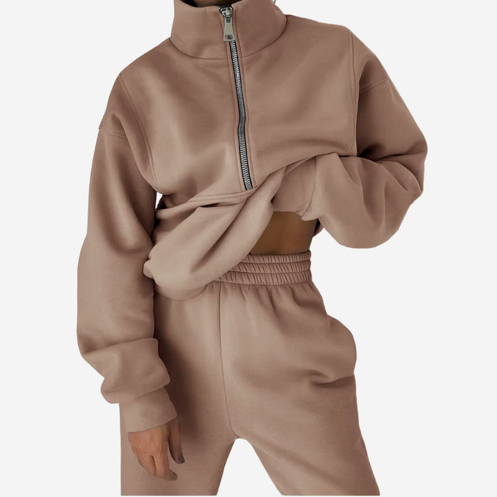 Elin - dwuczęściowy dres Stilrent zapewniający wygodę i styl