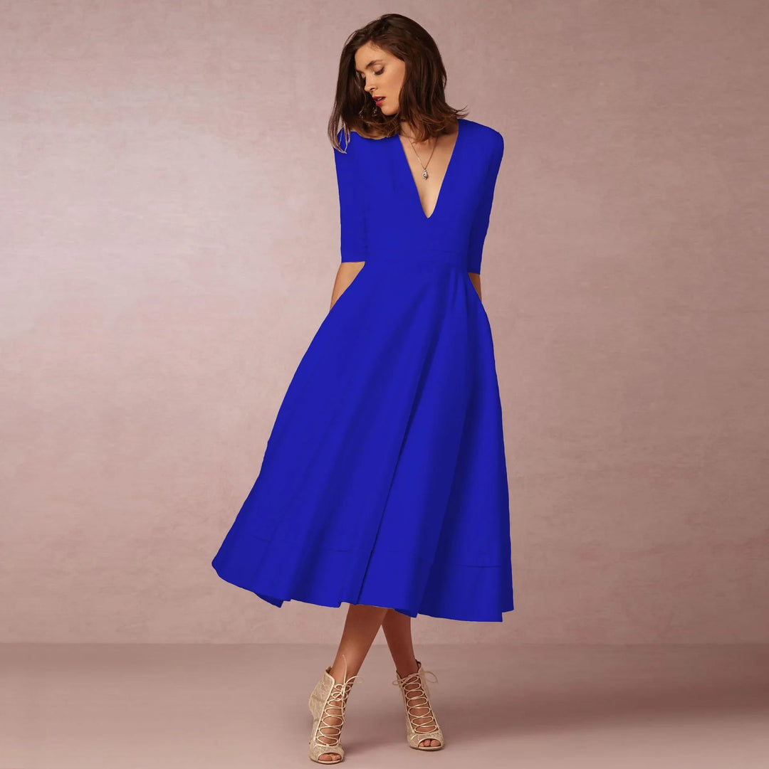 Bellezza - Stylowa elegancka sukienka o linii A z uwodzicielskim głębokim dekoltem w szpic dla kobiet