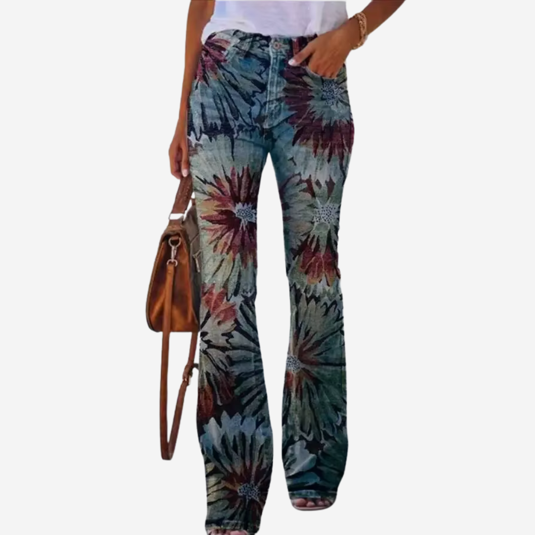 Spodnie damskie LIV Flare - modny i wygodny krój regular fit