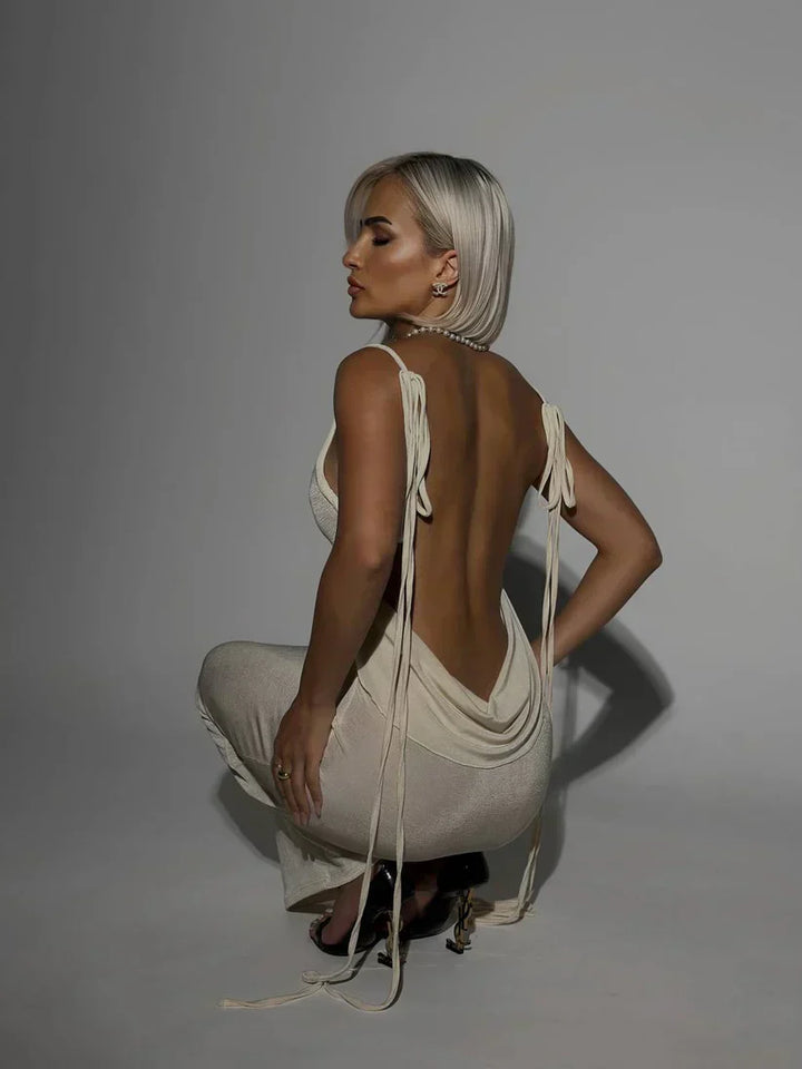 Combinaison pour femmes - Élégance au dos nu - Détail noué aux épaules - Ajustement flatteur