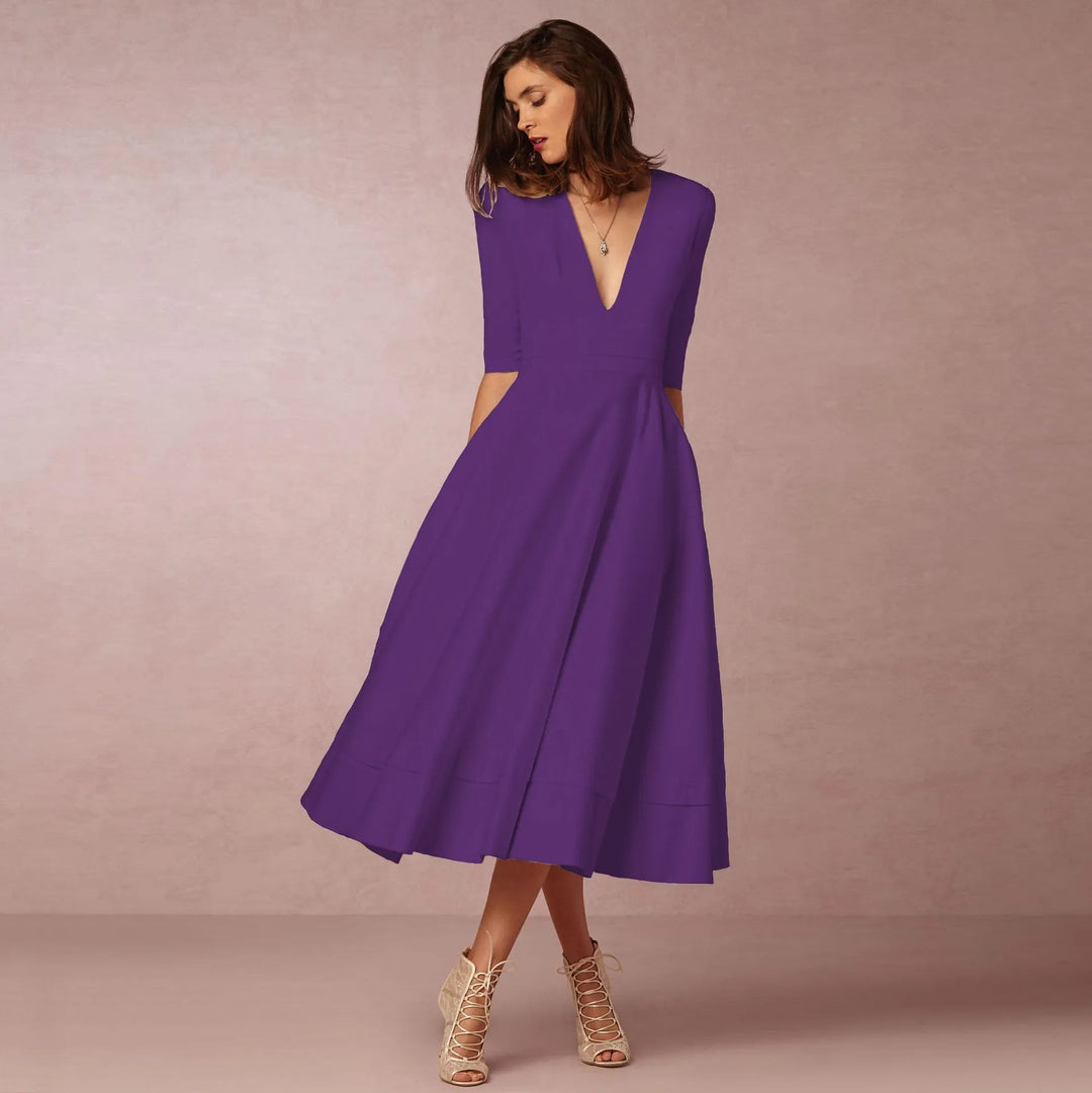 Bellezza - Stylowa elegancka sukienka o linii A z uwodzicielskim głębokim dekoltem w szpic dla kobiet