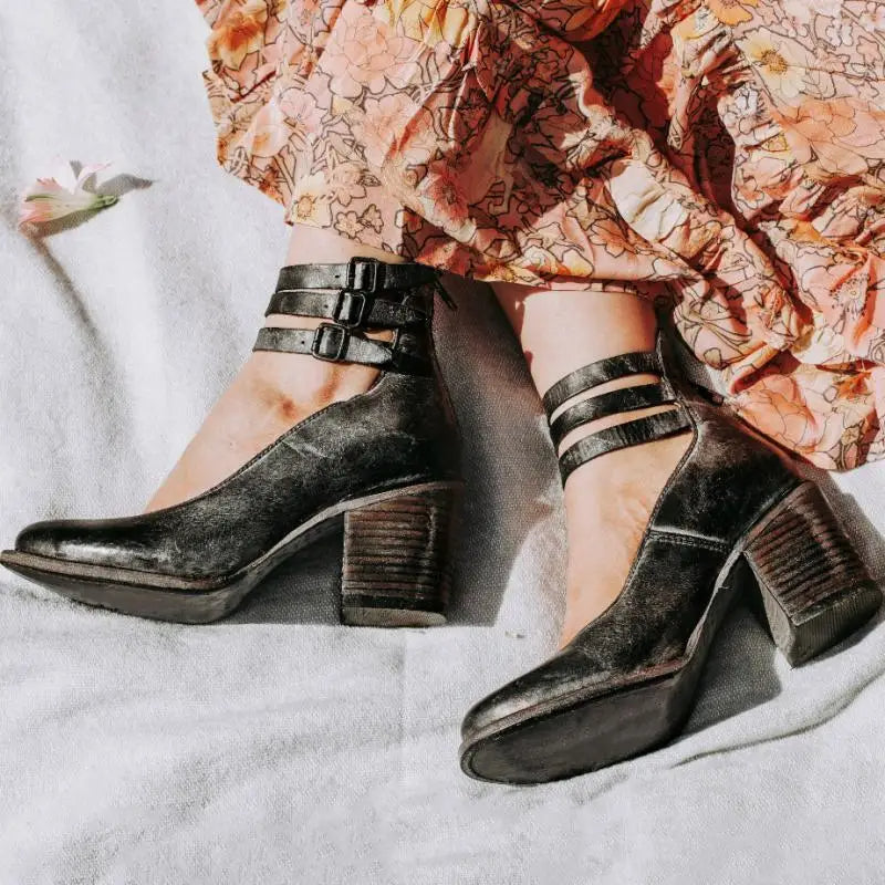 Juniper - Eleganckie czółenka damskie w stylu vintage
