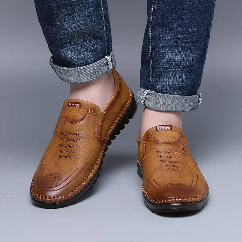 Solaro - Eleganckie i wygodne skórzane loafersy dla mężczyzn