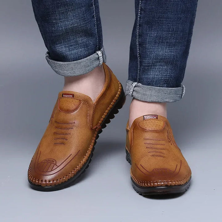 Solaro - Eleganckie i wygodne skórzane loafersy dla mężczyzn