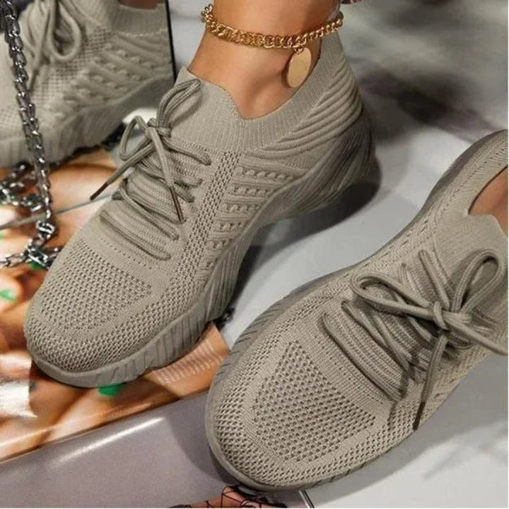 AirStride - Eleganckie i oddychające sneakersy z siateczki dla kobiet