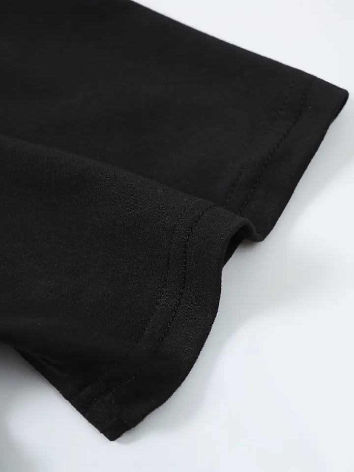 Męski stylowy t-shirt z kolorowymi wstawkami - wygodny dekolt i krótki rękaw do noszenia na co dzień