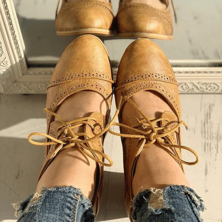 Eleganckie luksusowe buty FLOWER dla odrobiny wyrafinowania