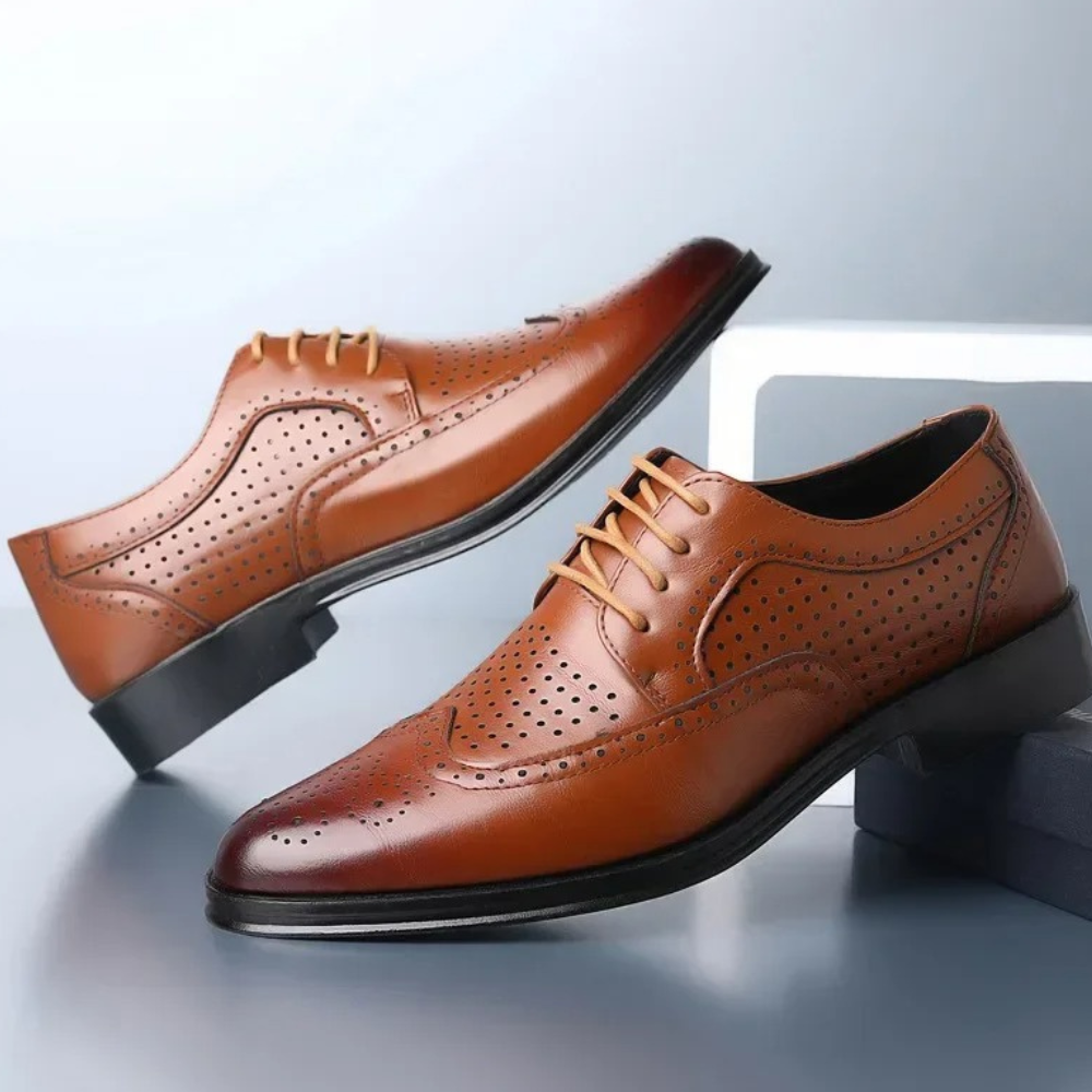 Stylowe męskie buty skórzane Oxford marki Alvion o eleganckim wyglądzie