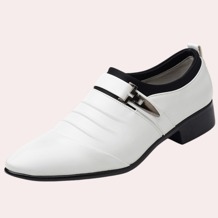 Eleganckie buty męskie: połączenie profesjonalnego stylu z casualowym wyrafinowaniem