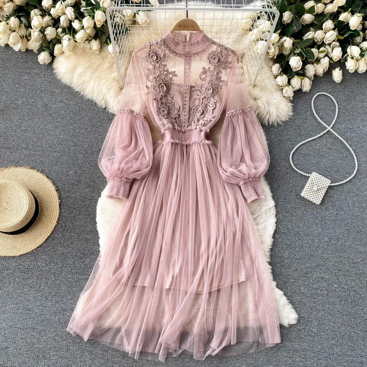 Fleur - Elegancka sukienka w kwiaty na każdą okazję