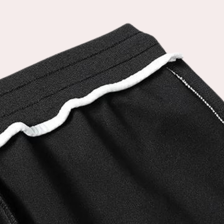 Elegancki, lekki strój do biegania Otilio dla nowoczesnego, wyrafinowanego stylu
