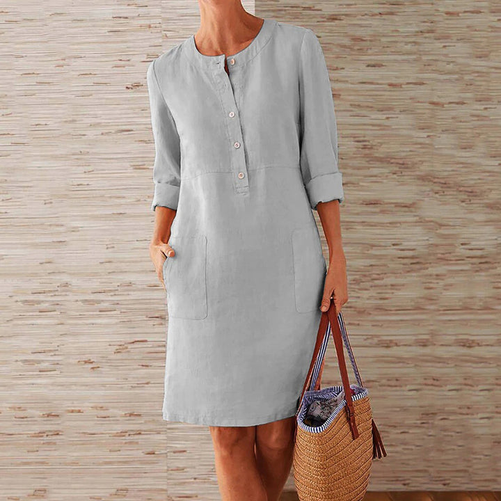 Robe Femme Respirante Mi-Cuisse avec Manches Longues et Boutonnage Avant pour un Style Confortable et Élégant