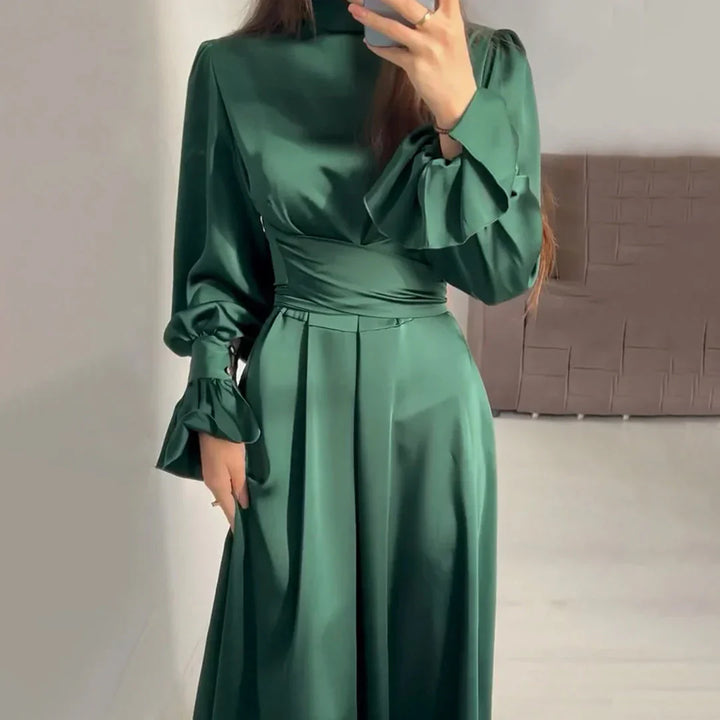 Elina - Elegancka długa sukienka dla kobiet zapewniająca stylowy wygląd