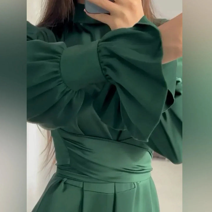 Elina - Elegancka długa sukienka dla kobiet zapewniająca stylowy wygląd