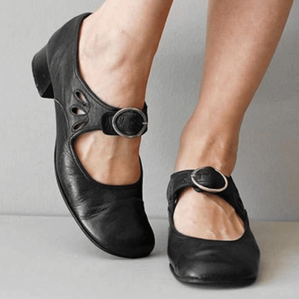 Eleganckie buty damskie w stylu vintage - idealne na słoneczne dni!