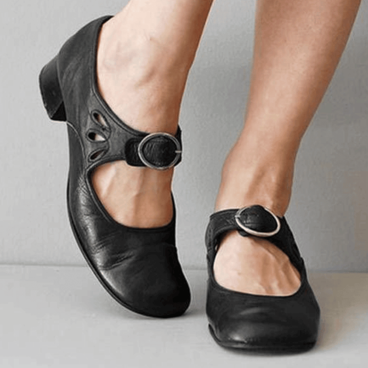 Eleganckie buty damskie w stylu vintage - idealne na słoneczne dni!