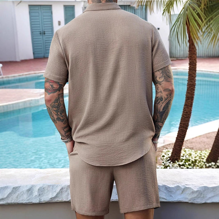 Komplet męski: Koszulka Henley i krótkie spodenki z bawełny - wygodny, elegancki i komfortowy krój z krótkimi rękawami