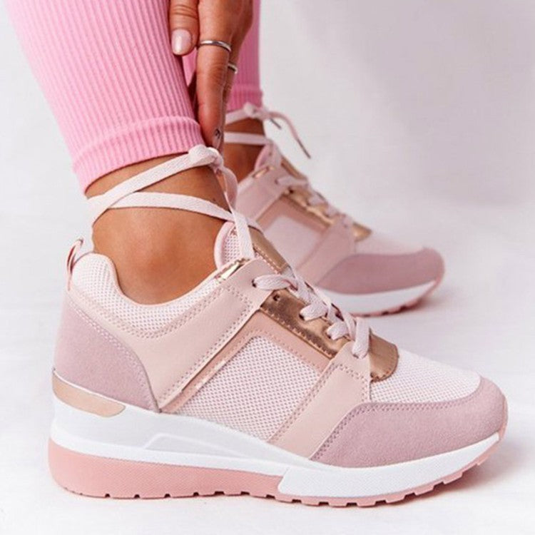 Stylowe sneakersy damskie na co dzień z podeszwą na platformie, oddychającymi panelami z siateczki i wygodnym sznurowaniem