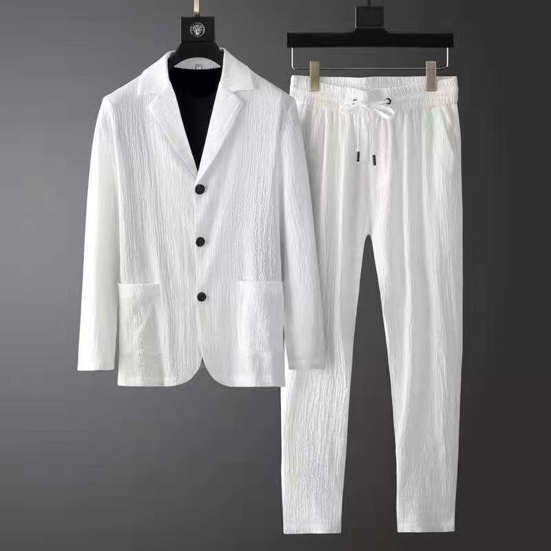 Zestaw blezer i spodnie dla mężczyzn, idealny dla eleganckiego i wygodnego wyglądu.