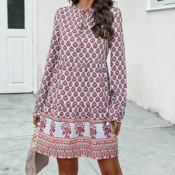 Elegant Women's Boho Midi Dress - Flowy Fit with Long Sleeves and Stylish Keyhole Neckline in Beautiful Printed Pattern