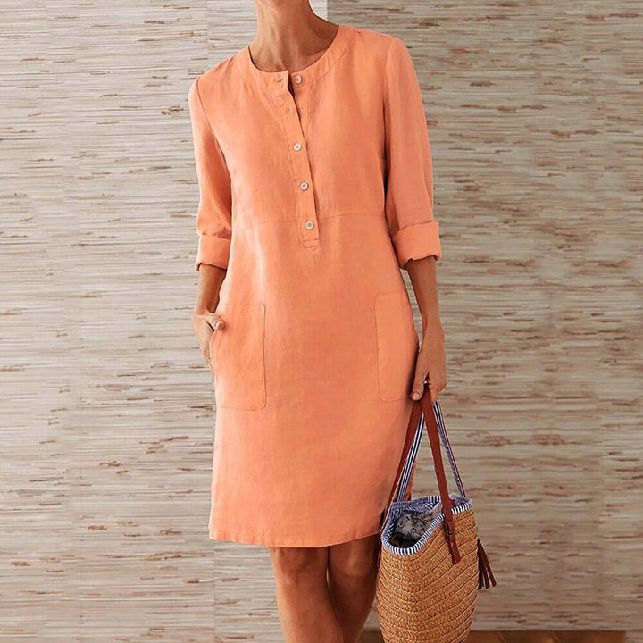 Robe Femme Respirante Mi-Cuisse avec Manches Longues et Boutonnage Avant pour un Style Confortable et Élégant
