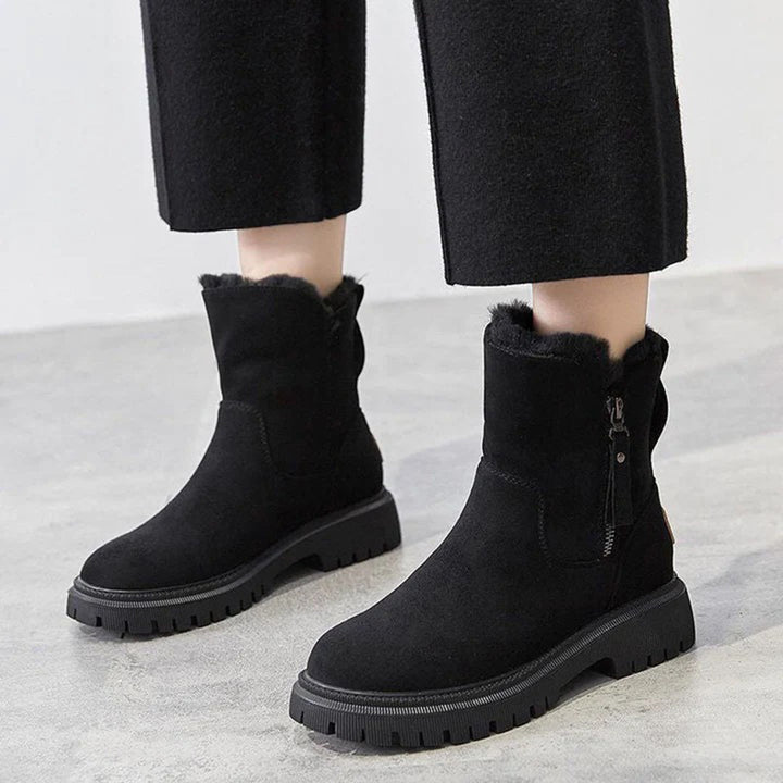 Szykowne, kolorowe buty zimowe zapewniające modny zimowy wygląd