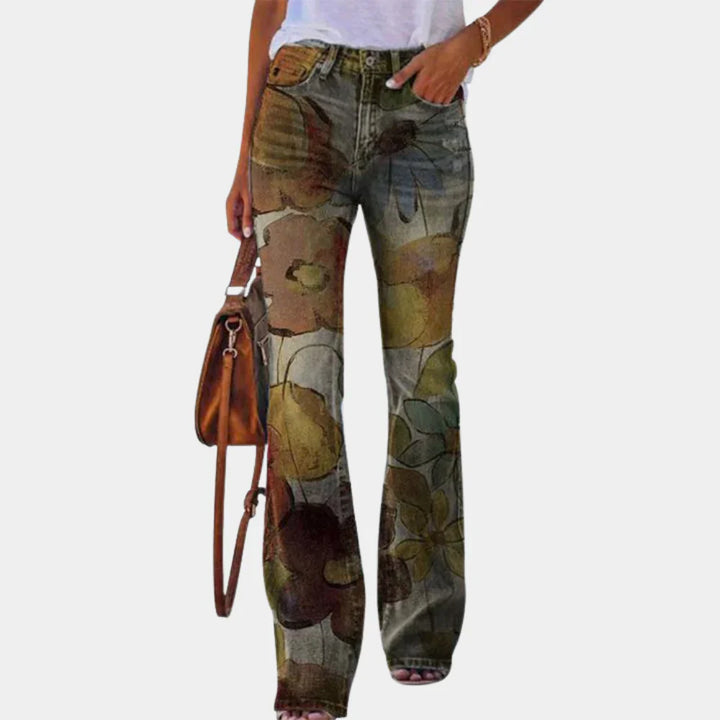 Spodnie damskie LIV Flare - modny i wygodny krój regular fit