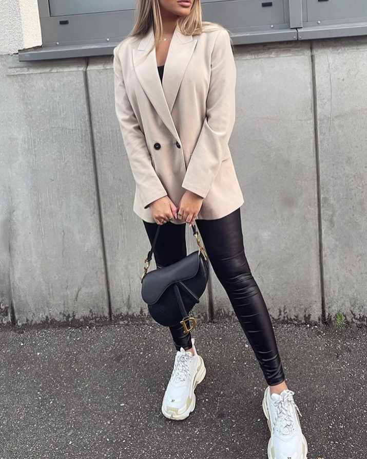 PowerChic - Stylowy i elegancki dwurzędowy blezer damski