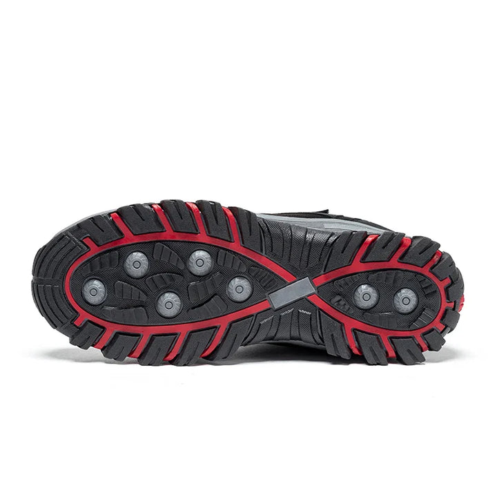 Sneakersy damskie na zimę z podeszwą z futerka, zapewniające komfort i wygodę.