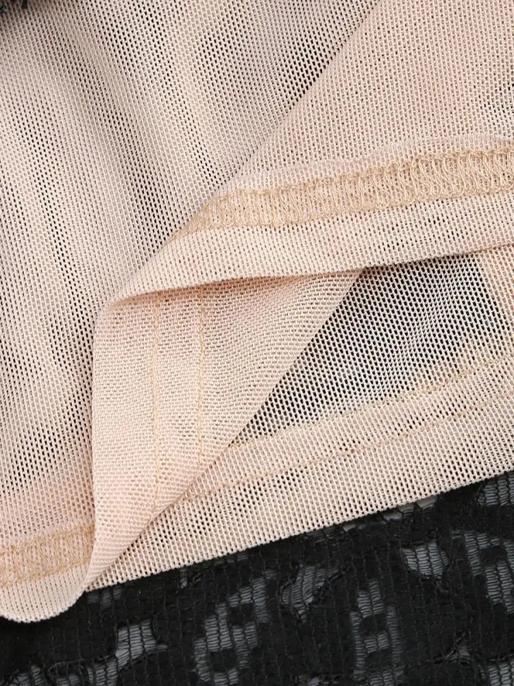 Freya - Elegancka gorsetowa mini sukienka zapewniająca stylowy i uwodzicielski wygląd