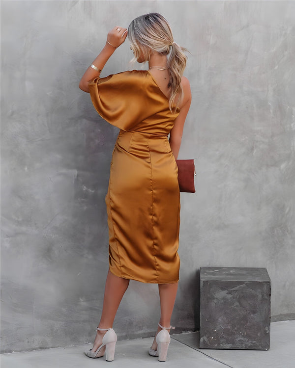 Elegancka satynowa sukienka midi Sinclair dla wyrafinowanego wyglądu