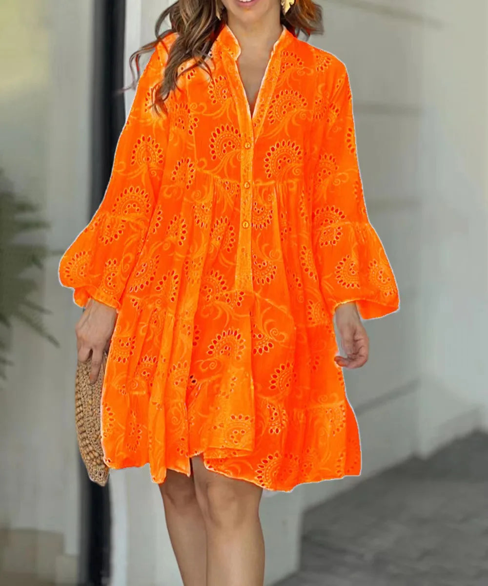 Szlafrok męski z eleganckimi zdobieniami i kołnierzykiem