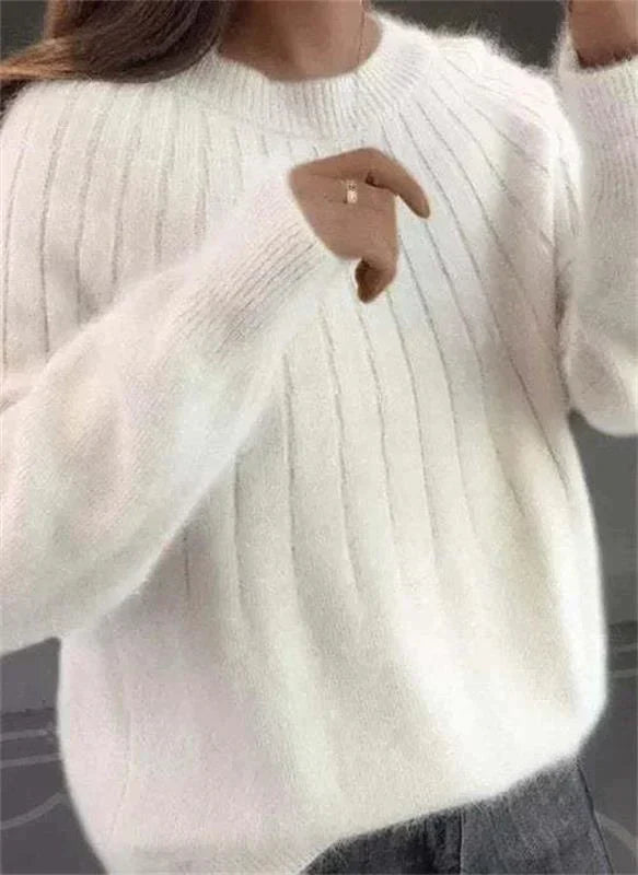 Damski sweter 100% kaszmir – miękka dzianina o eleganckim kroju