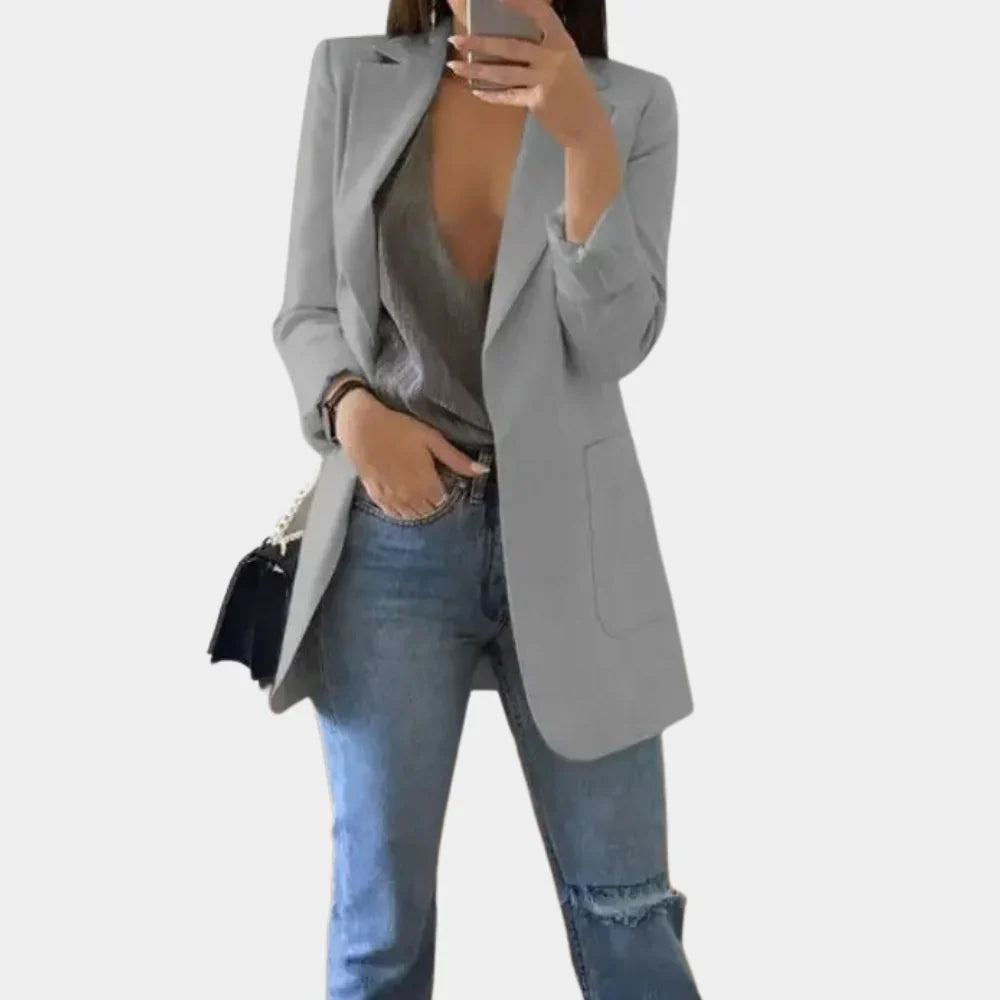 Nova - Elegancka damska marynarka o kroju slim fit zapewniająca stylowy wygląd