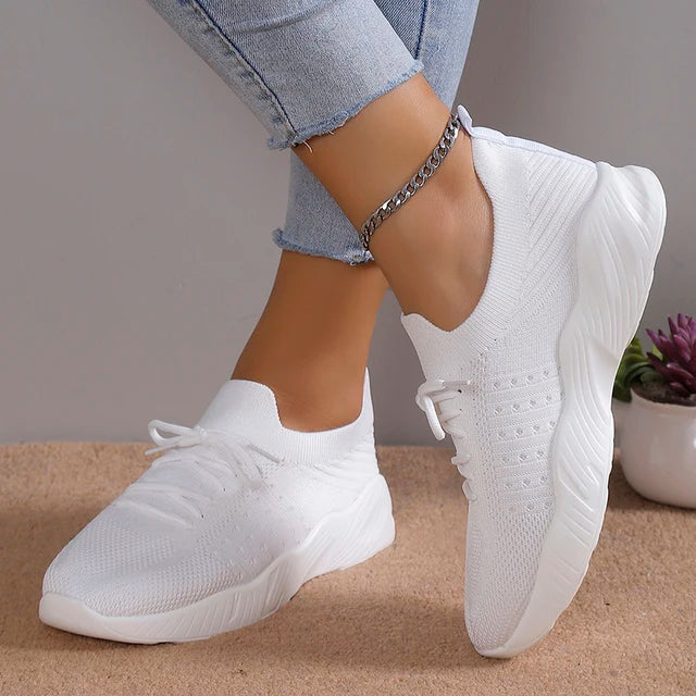Dames instapsneakers met ademende gebreide bovenkant, veerkrachtige zool en slanke, flexibele pasvorm