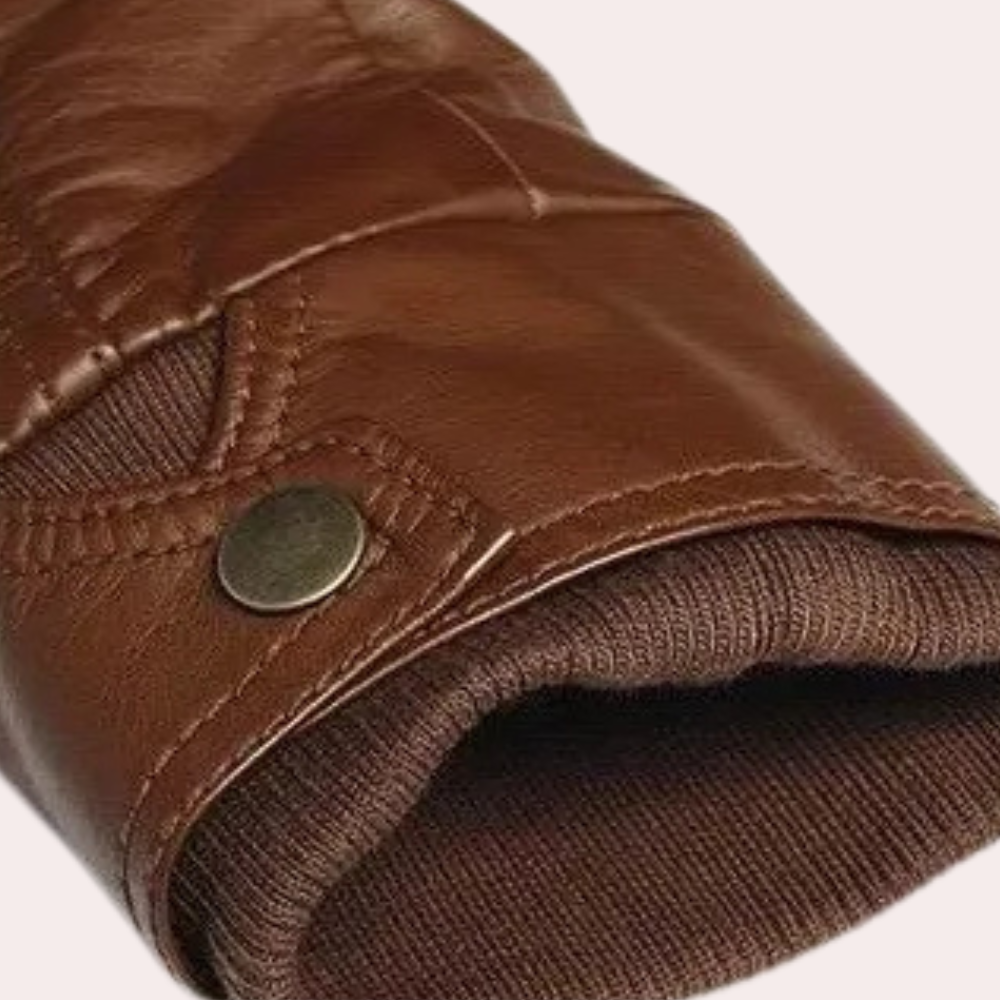 Ferdinand - szykowny płaszcz zimowy dla mężczyzny, który chce połączyć elegancję i wygodę