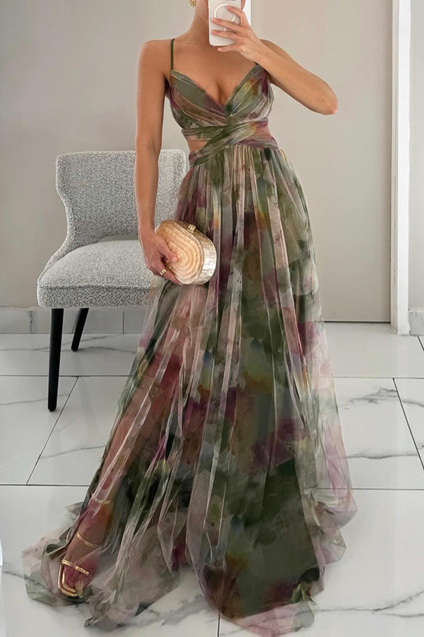 Sukienka maxi w kwiaty – kobiecy fason na specjalne okazje