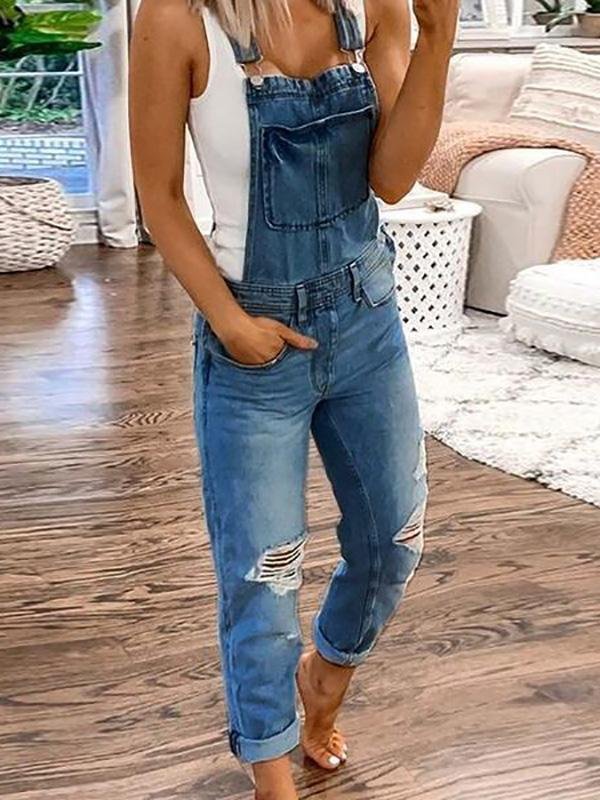 UrbanChic - Stylowy damski kombinezon jeansowy zapewniający modny wygląd