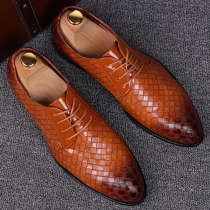 Stylowe męskie sznurowane buty z siateczki zapewniające elegancki wygląd