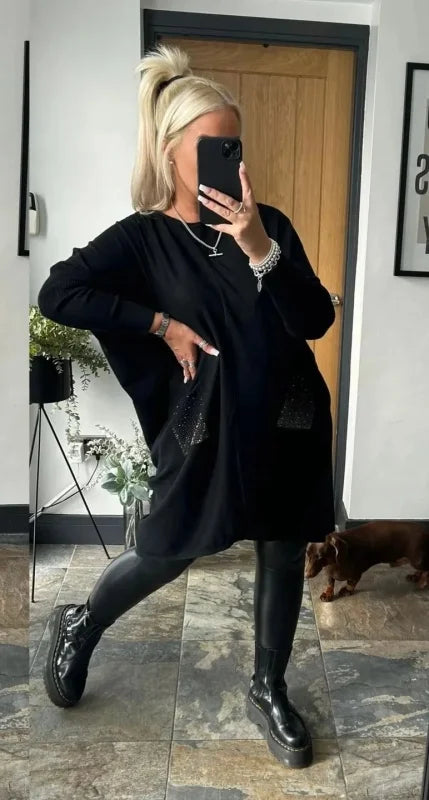 Szykowna damska sukienka letnia z dekoltem w szpic - swobodna i stylowa, idealna na ciepłe dni