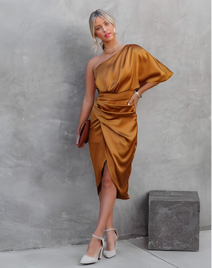 Soraya - Stilvolle Asymmetrische Off-Shoulder Kleid for einen unvergleichlichen Look