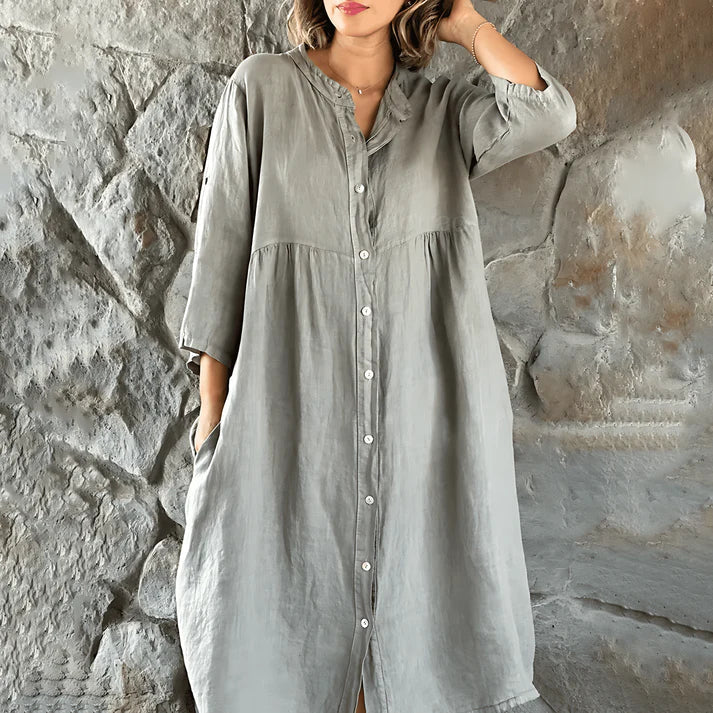 Elegant Women's Button-Down Shirt Dress - Relaxed Fit & Long Sleeves - Chic Midi Length for Every Occasion