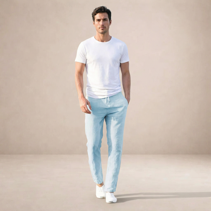 Męskie Letnie Spodnie Lniane Regular Fit Elastyczny Pas – Spodnie lniane prezentowane na modelu w casualowej stylizacji
